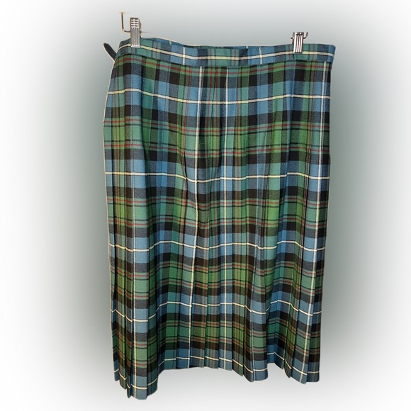 Tartan Strathmor Forfar Scotland 🏴󠁧󠁢󠁳󠁣󠁴󠁿 - Picture 3 of 14